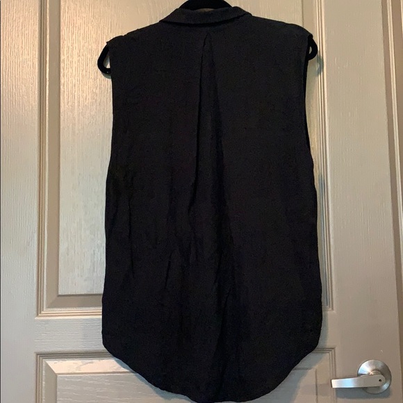 Black - Picture 2 of 3